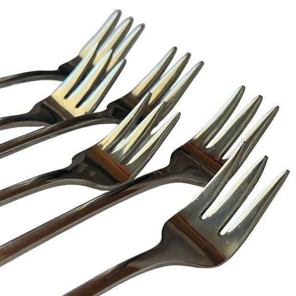 Lot 6 Gorham Silver Stainless 18/8 Meredith Seafood Cocktail Forks Discontinued - Picture 6 of 8